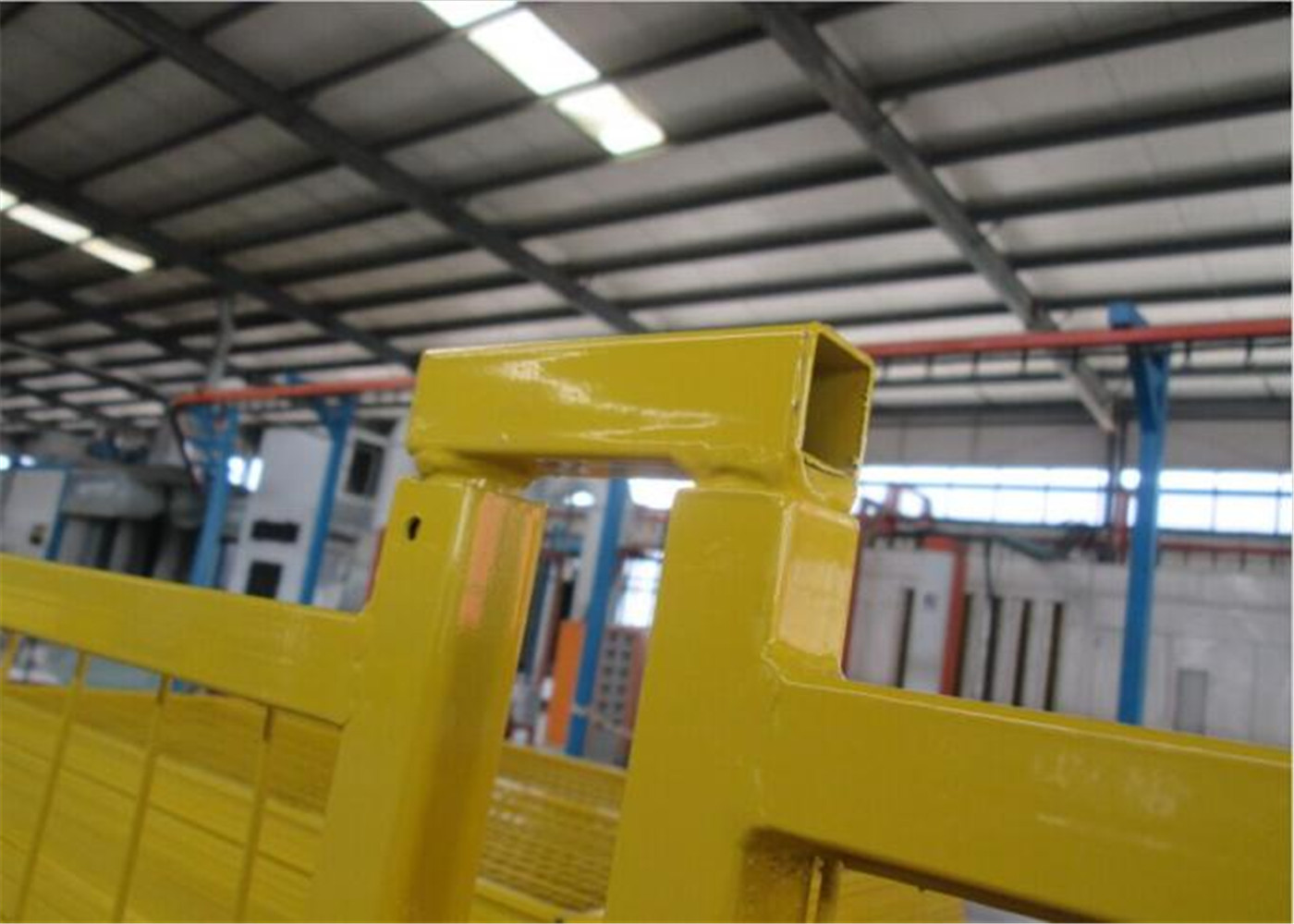 Canada standard Construction Temporary Fencing Panels 6'x9.6' mesh 2"x4"x3.2mm powder coated yellow 1.2"/30mm tubing