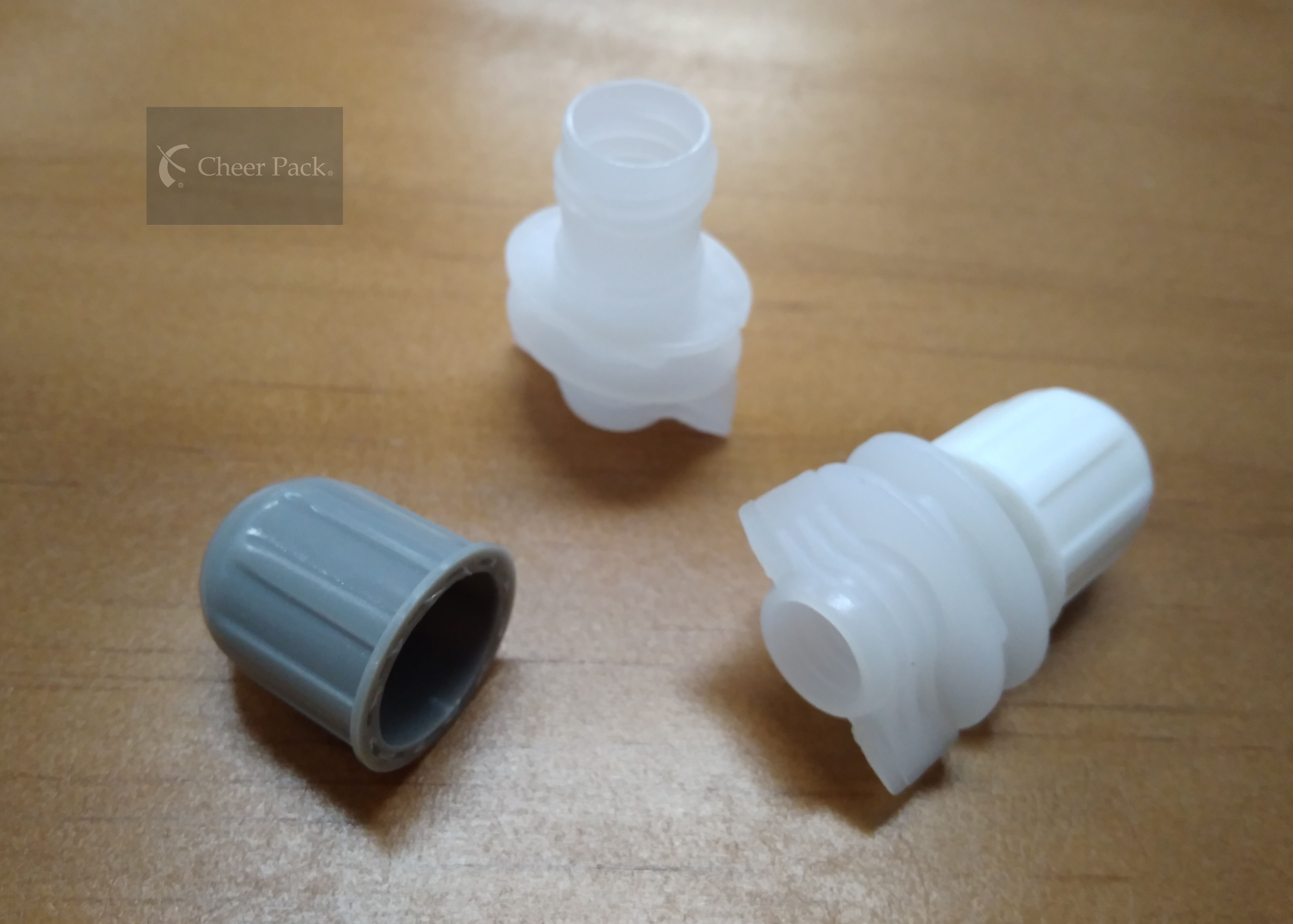 Bullet Shape Plastic Spout Caps Inner Diameter 12mm For Food Packaging