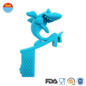 China Wholesale Funny Surfing Shark Silicone Tea Infuser wholesale