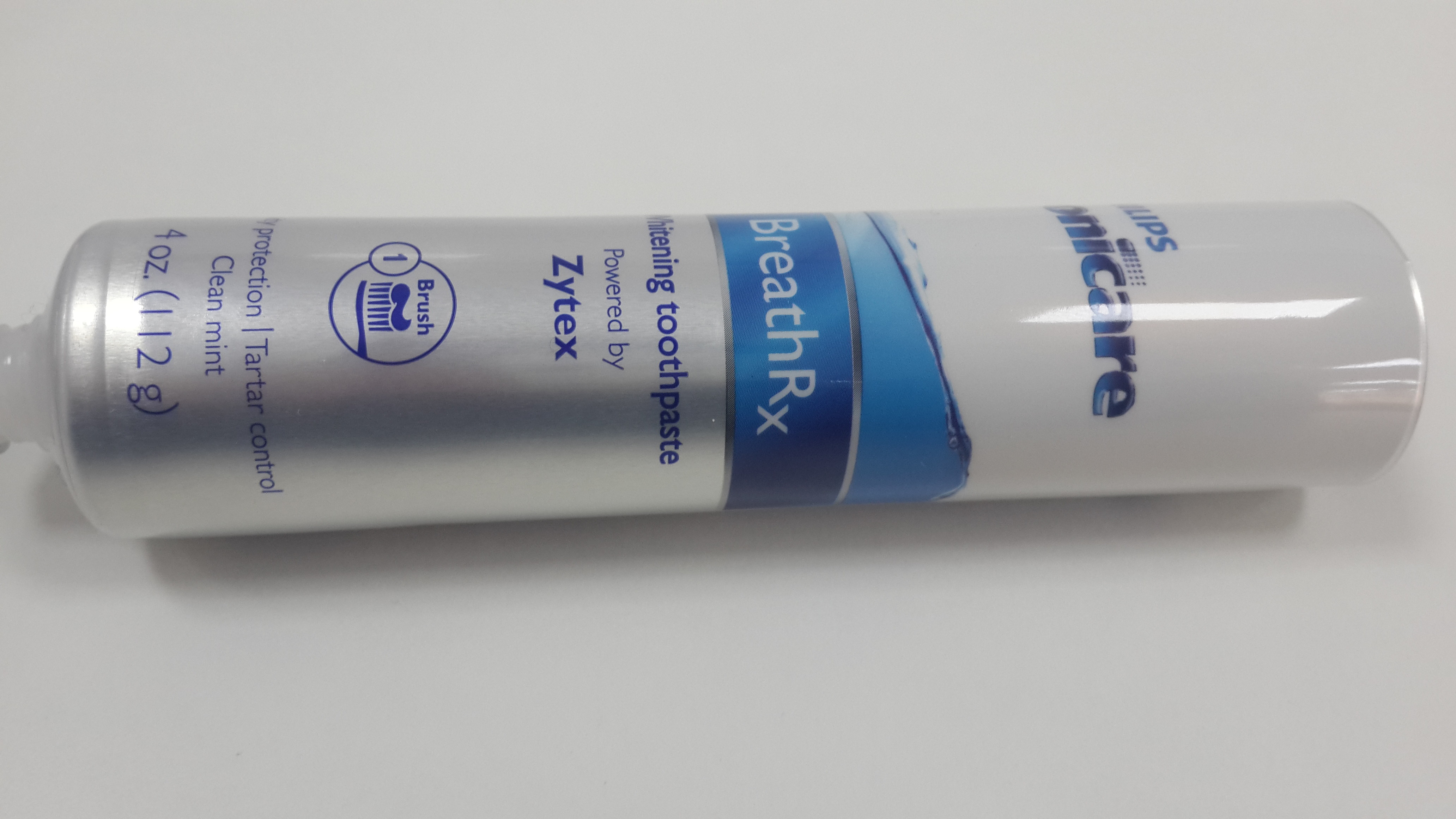 4oz Flexographic Printing Silver Toothpaste Tube With Translucent Shoulder Flip On Cap