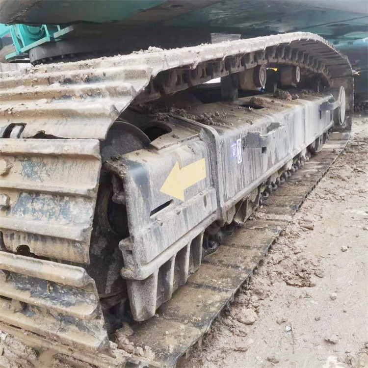 26 Ton Used Excavator Kobelco SK260 with Original Hydraulic Cylinder in Good Condition