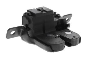 China BMW 1 Series F20 F21 Tailgate Trunk Lid Lock Actuator 51247248075 wholesale