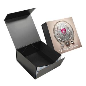 China Luxury Paper Flip Top Cardboard Box Black Custom Magnetic Box Packaging wholesale