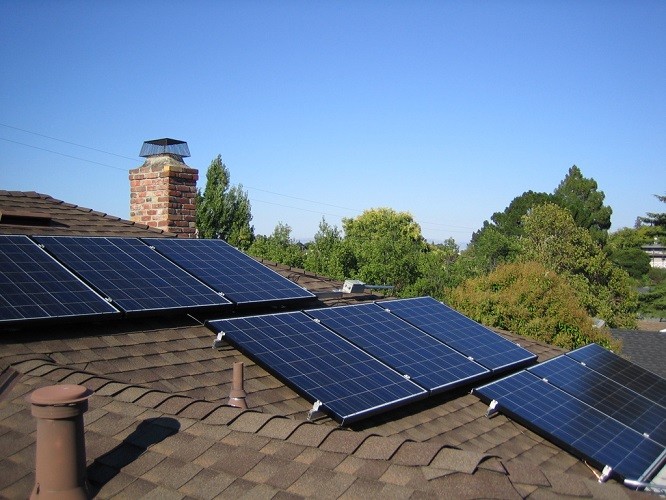 IP65 Ingress Protection Residential Solar Power Systems RS232 Communication Port