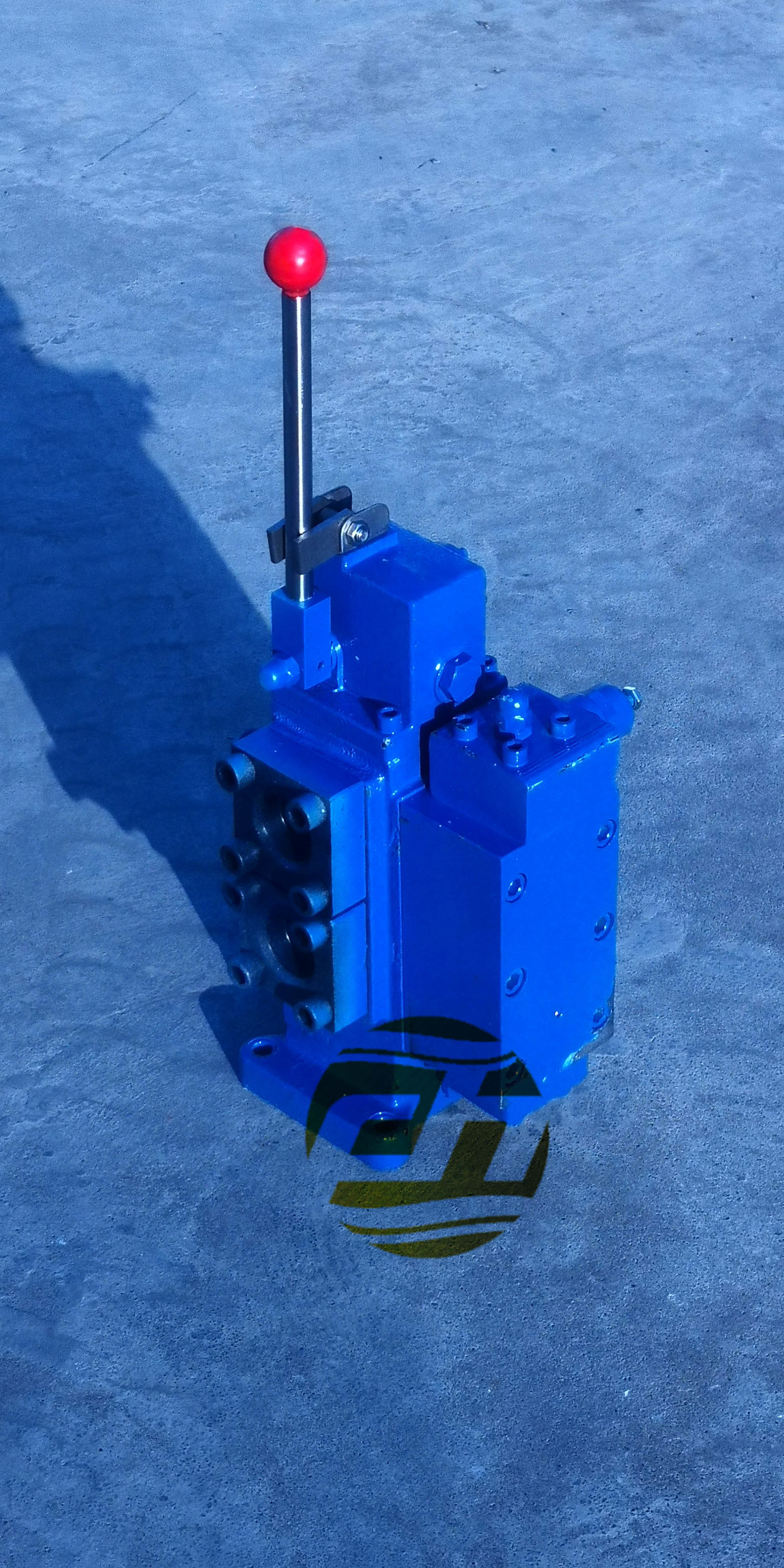 Marine Manual Proportional Flow Directional Compound Valve Model 35SFRE-MO32-H3