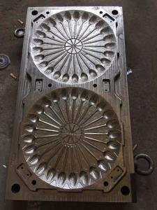 China Standard Plastic Spoon Injection Molding Molds 50 Cavities H13 Material wholesale