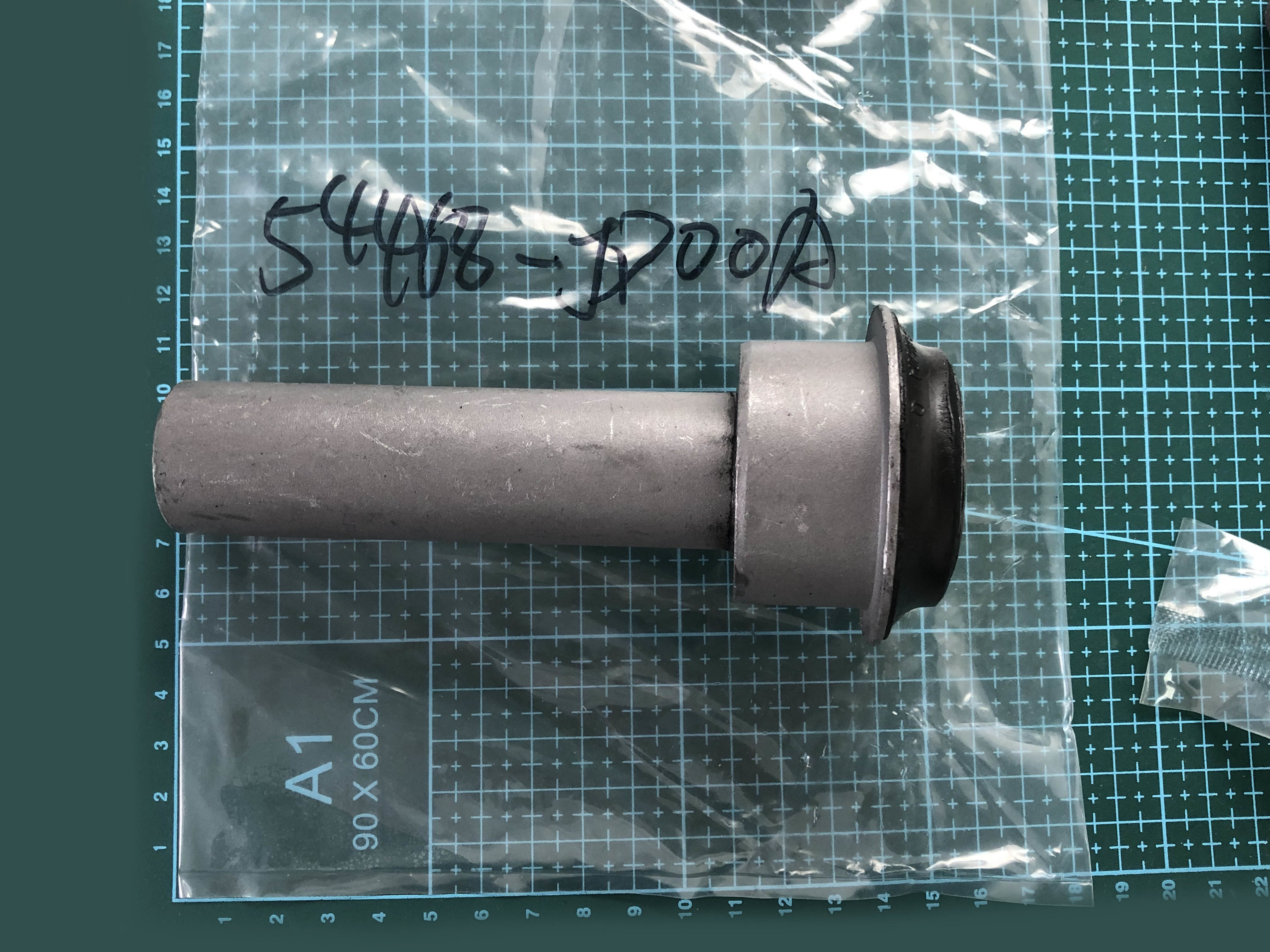 54466-EN11A 54468-JD00A Car Suspension Bushing For Nissan Jke X-Traili Qashqai