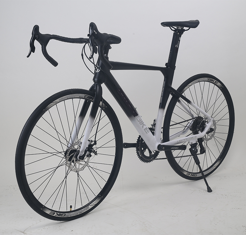 OEM Bisiklet Custom Bicycle GOMID Road Bike with Simulated Carbon Fiber and Sealed Bearing Bottom Bracket