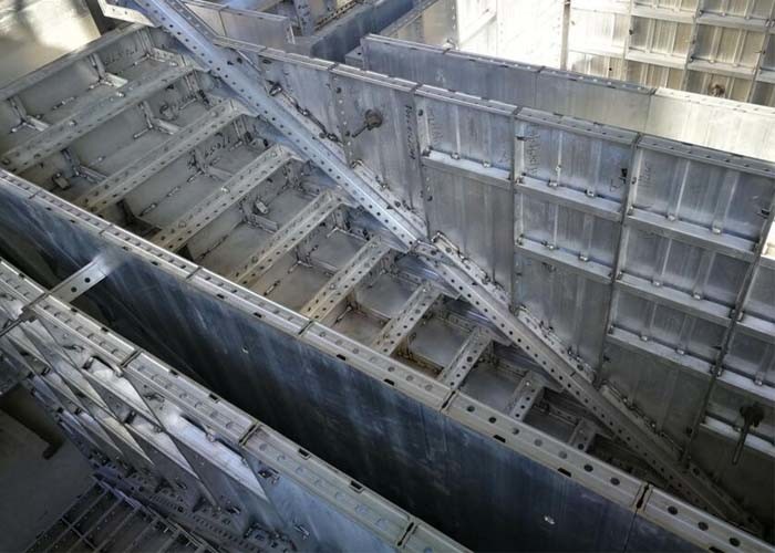 Simple Assembly Aluminium Formwork System With High Load Bearing Capacity