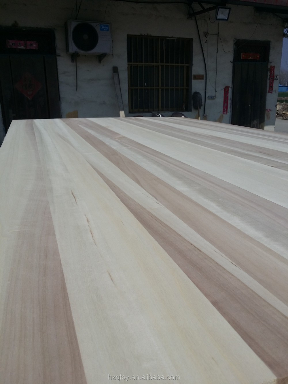 100mm-2440mm Natural Texture Solid Wood Furniture Poplar Plank Panel Edge Glued Board