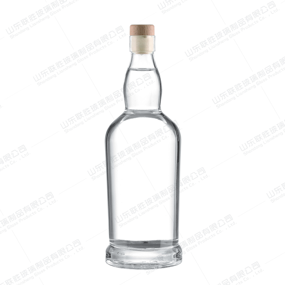 Acceptable OEM ODM Custom American Whiskey Glass Bottle With Cork 1.5cl 70cl 3 Litre