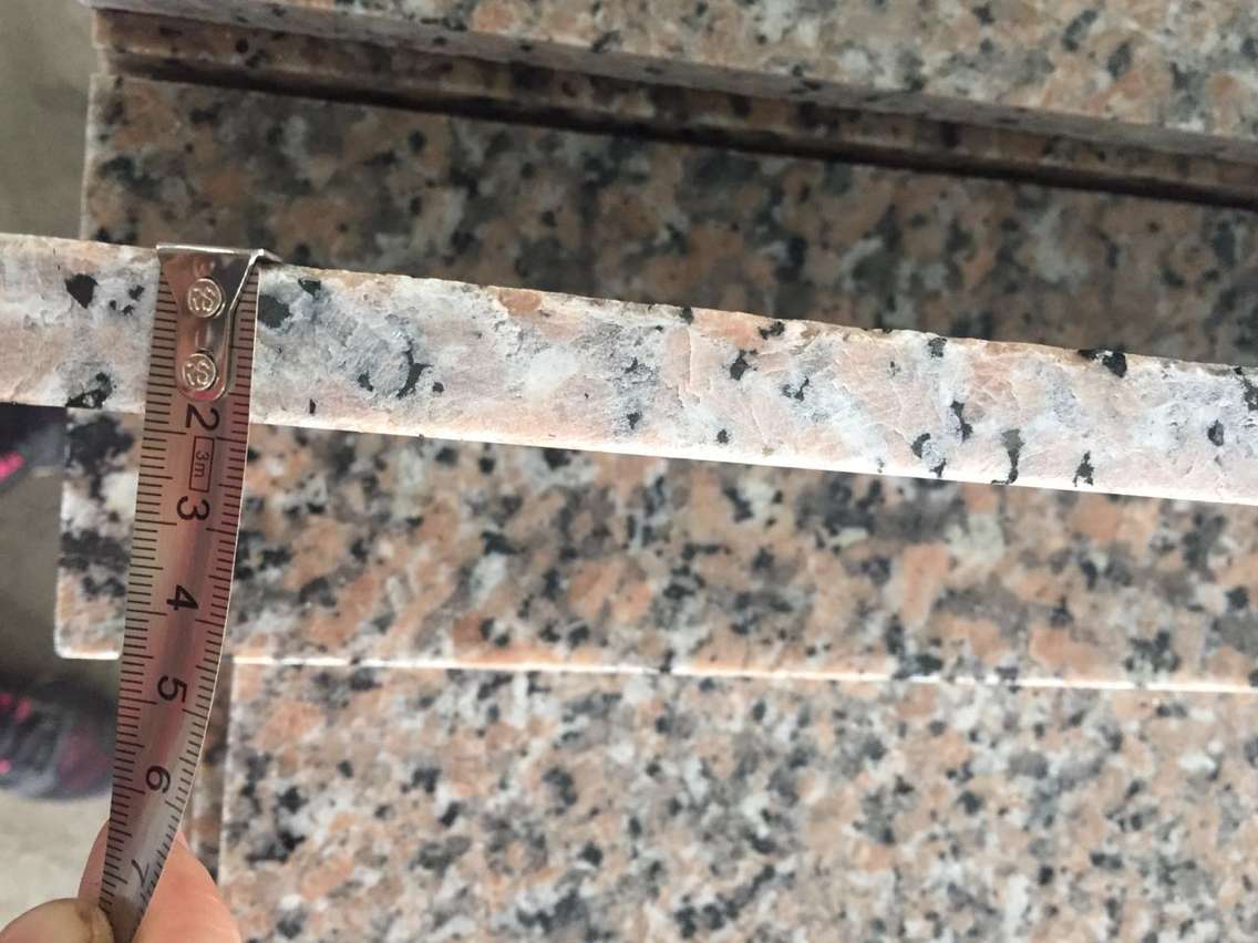 Peach Red Granite Stone Slabs , Custom Cut Granite Slab Building Material