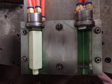 Factory Price Full Automatic pet stretch plastic bottle blow moulding machine plastic bottle making machine price