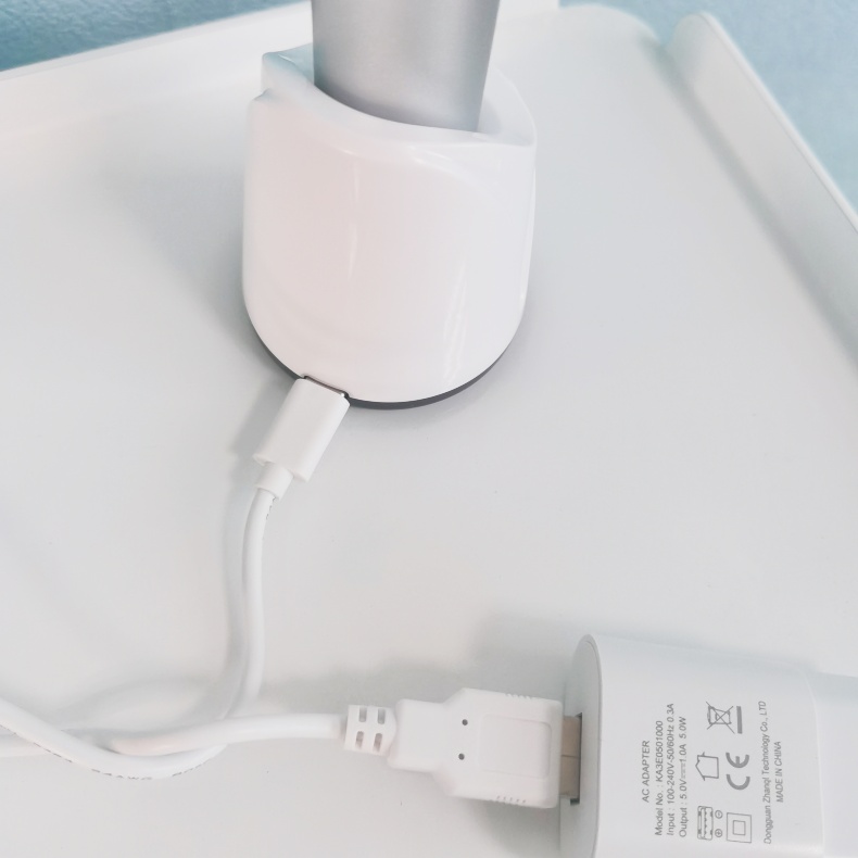 Metal Tips 1 Second Dental Light Cure Wireless Strong Power LED Dental Curing Light