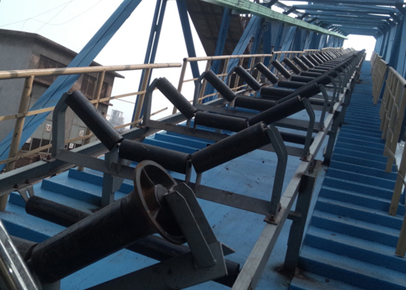 Carbon Steel 131t/h Inclined Belt Conveyor Troughing Idler