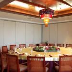 Aluminium Track Hanging Moving Folding Partition Walls / Conference Room