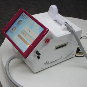 China Hotsale hair removal machine! 808nm diode laser Painless equipment wholesale