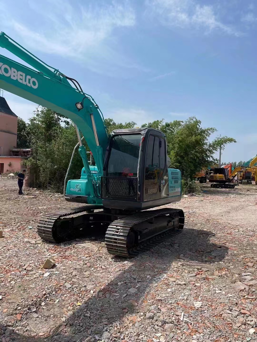 14 Ton Kobelco SK140LC Excavator Used Excavator 2022 Year Original Hydraulic Cylinder