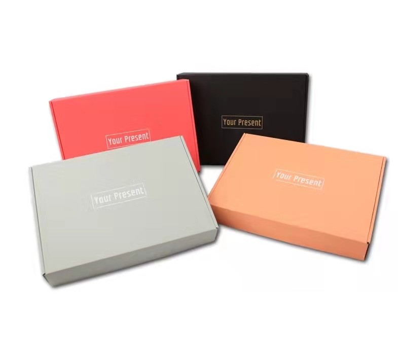 SGS Matt Varnish T Shirt Packaging Boxes Cardboard Gift Boxes With Lids