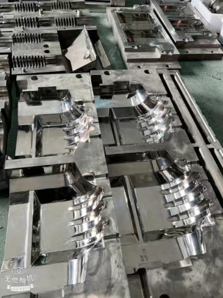 Electrical Insulator Mould Release Agent , Viscous Casting Chemical Auxiliary Agent