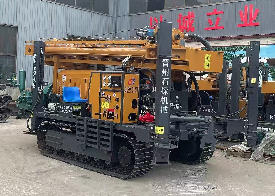 Mobile and flexible ST-1000 water well drilling rig with strong power