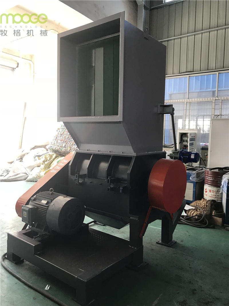 PE Plastic Grinder Machine HDPE PET Mechanical Mini Plastic Crusher Machine