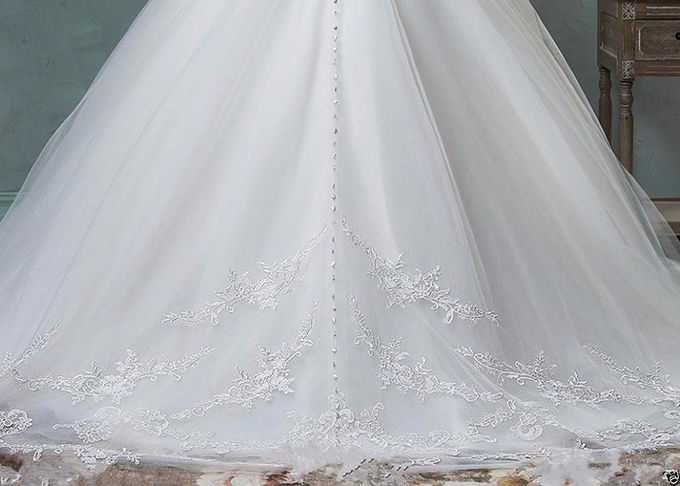 Fashion Long Sleeve Lace Wedding Dress Off Shoulder Backless Organza Sweep Train