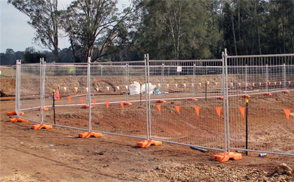 Welded pipe metal Galvanized Steel Temporary Fence