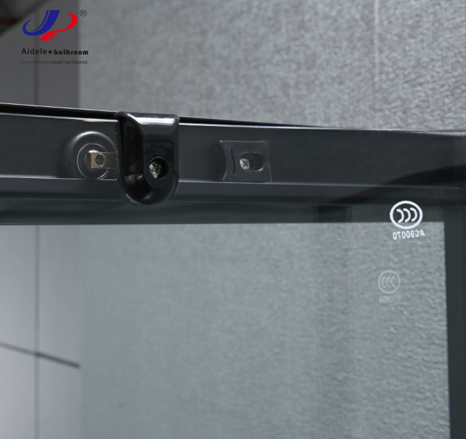 Modern Design Sliding Shower Doors Tempered Glass Matt black Frame Shower Pods Cabins