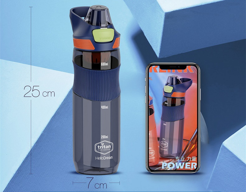 Customized 650ml Plastic Sport Bottles Autospout For Soccer Ball