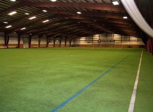 Aluminum Alloy Window Steel Fabricated Warehouse For Indoor Sport Court And Gymnasium Construction