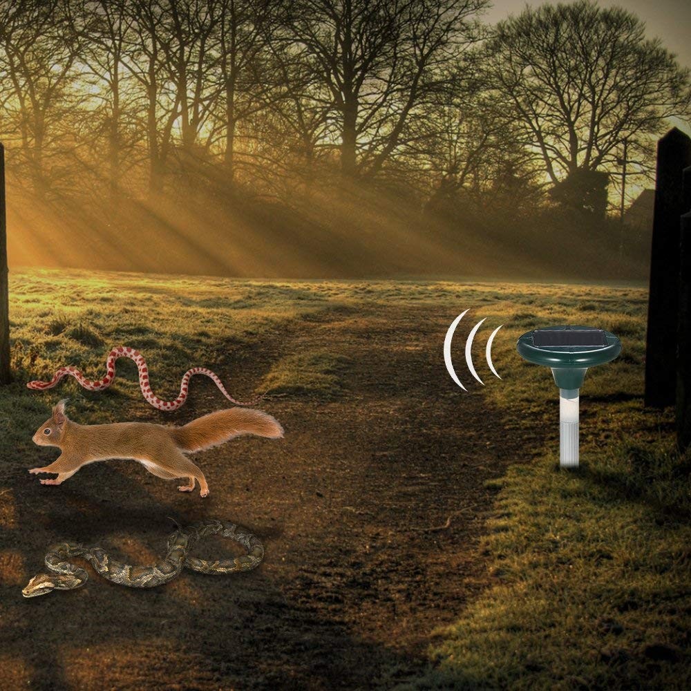 Solar Energy LED Ultrasonic Rat Repellent Outdoor waterproof ABS Aluminum