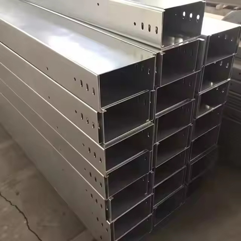 Medium Duty Silver Steel Cable Tray Galvanized Wall Mounted Bridge Type Trough Tray