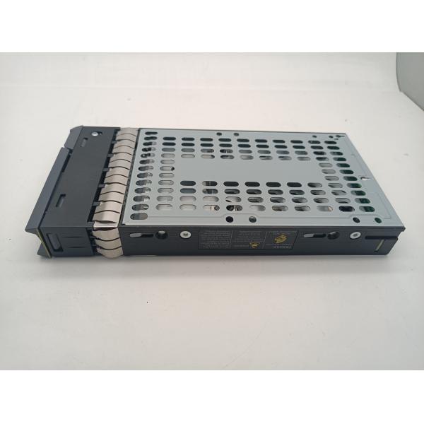 NETAPP X448A-R6 108-00253+C0 200G SSD with tray HDD 6gbps 2.5 FAS