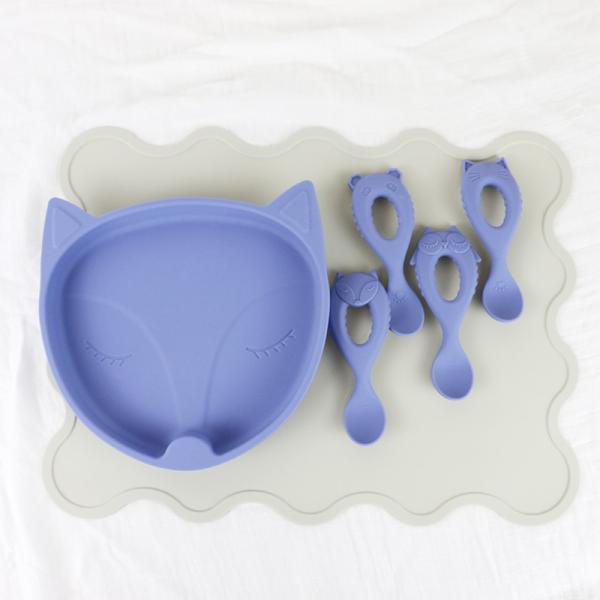 Baby Toddler Silicone Non Slip Table Mat With Custom Laser Logo Debossed