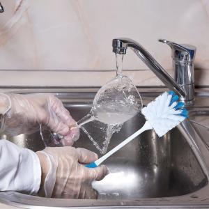 China Long Handle Water Bottle Scrubber For Washing Glasswares wholesale