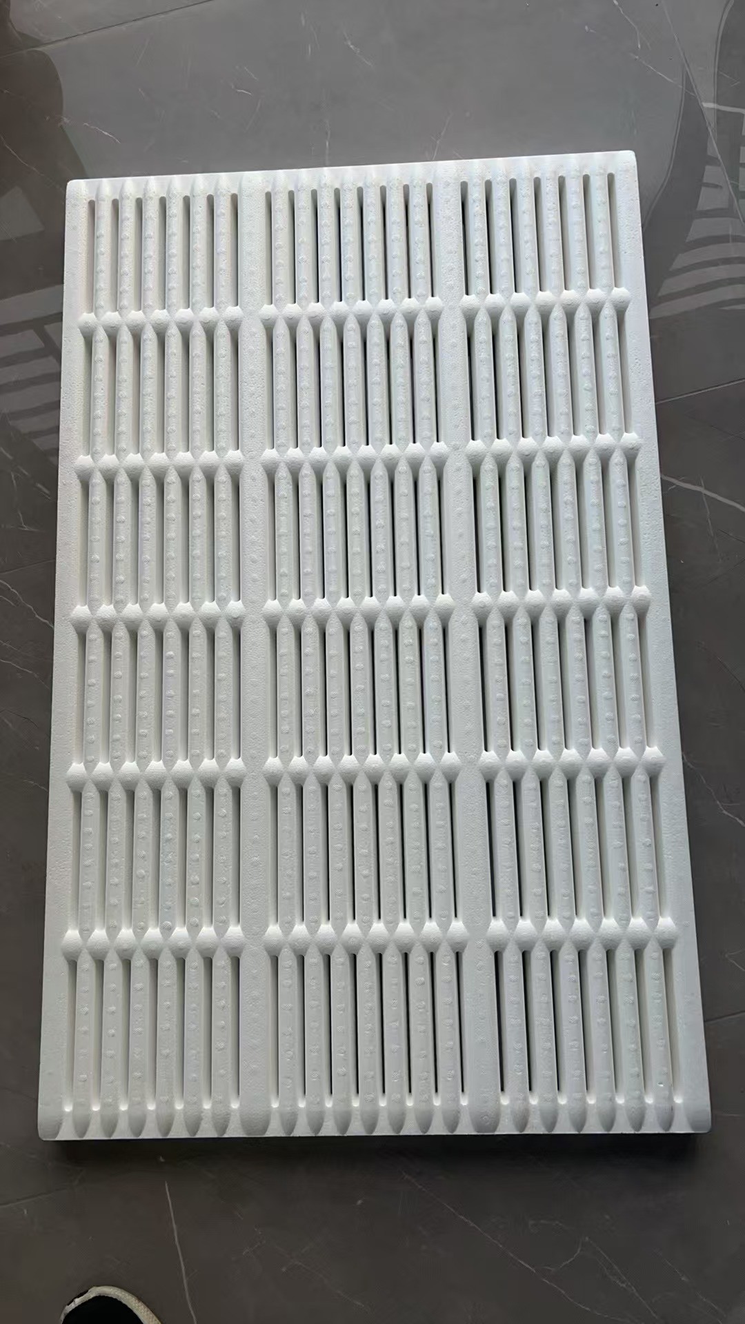 floating hydroponic board
