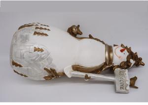 China Customized Christmas Snowman Figurines , Polyresin Christmas Ornaments Crafts Gifts wholesale