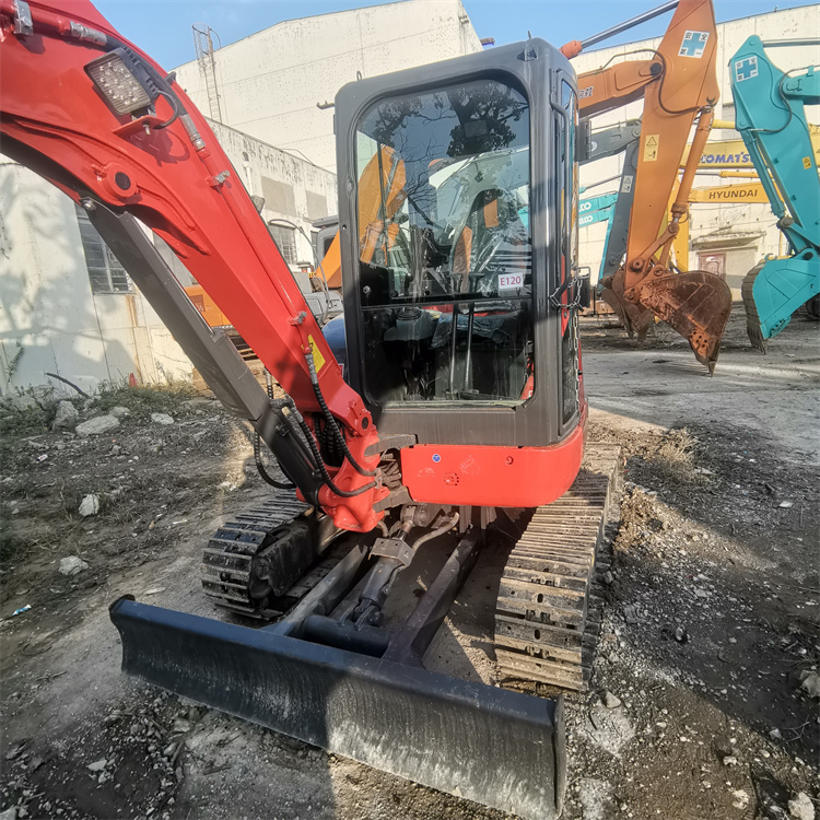 Original Design Kubota U35 Excavator in Good Condition 1600 Working Hours 18.5 KW