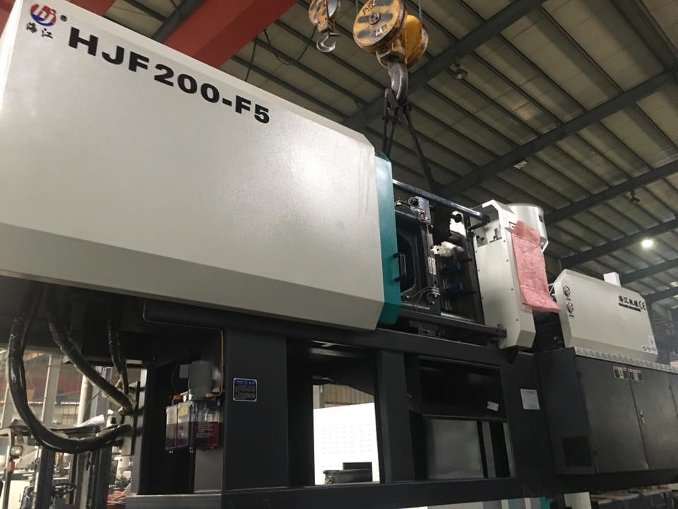 Professional Energy Saving Injection Molding Machine For Computer Mouse Case