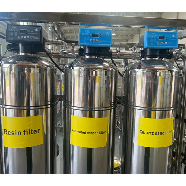 ​Purify Water Equipment Underground Well Treatment System Reverse Osmosis Small RO Machine