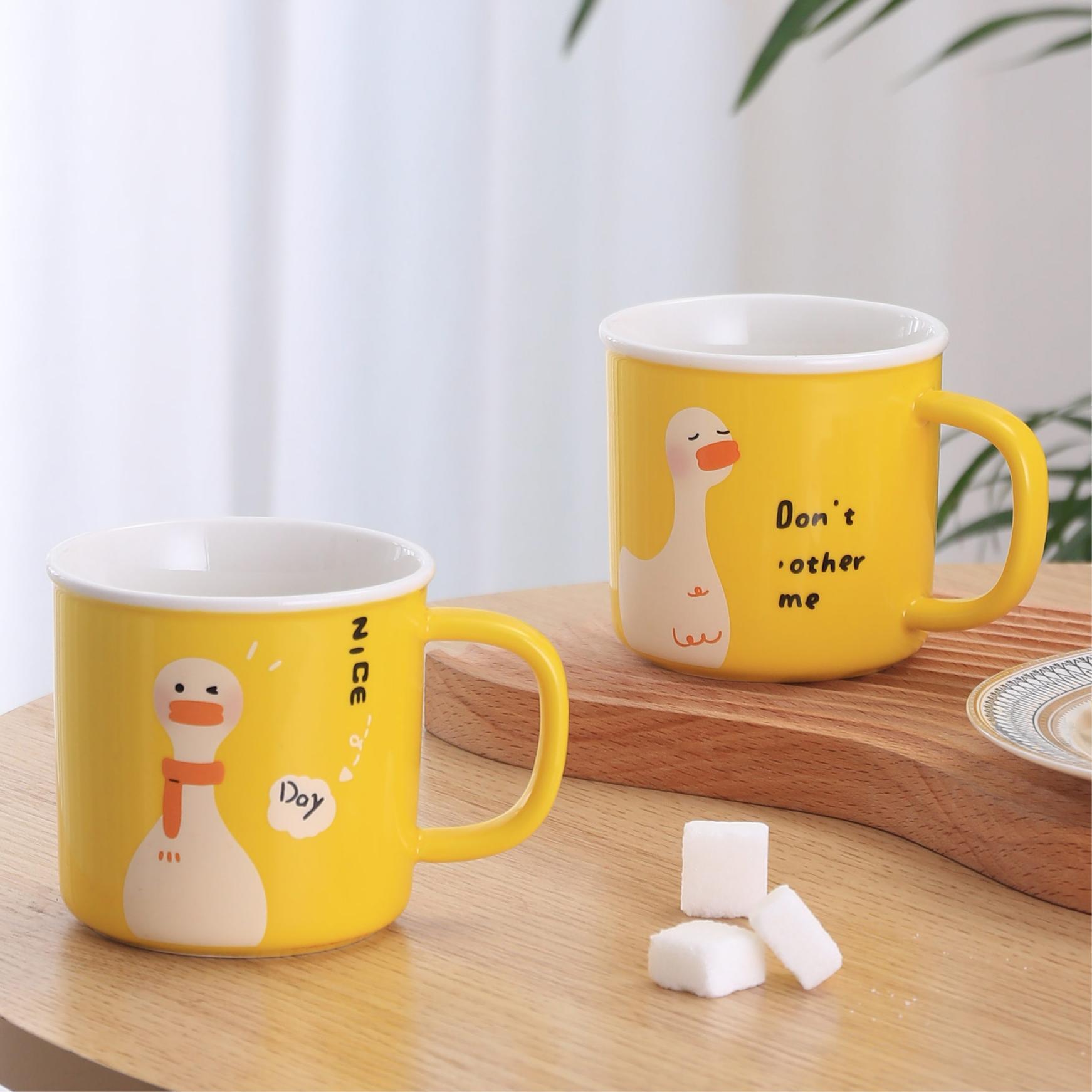Yellow Duck Ceramic Mug with USB Heating Base