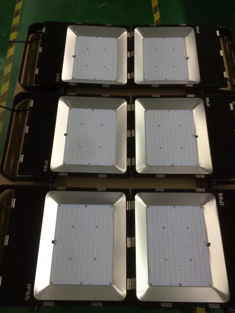 superior quality Lumileds 3030 80W led flood light led street light led spotlight 120LM/W withAC85-277V 5years warranty