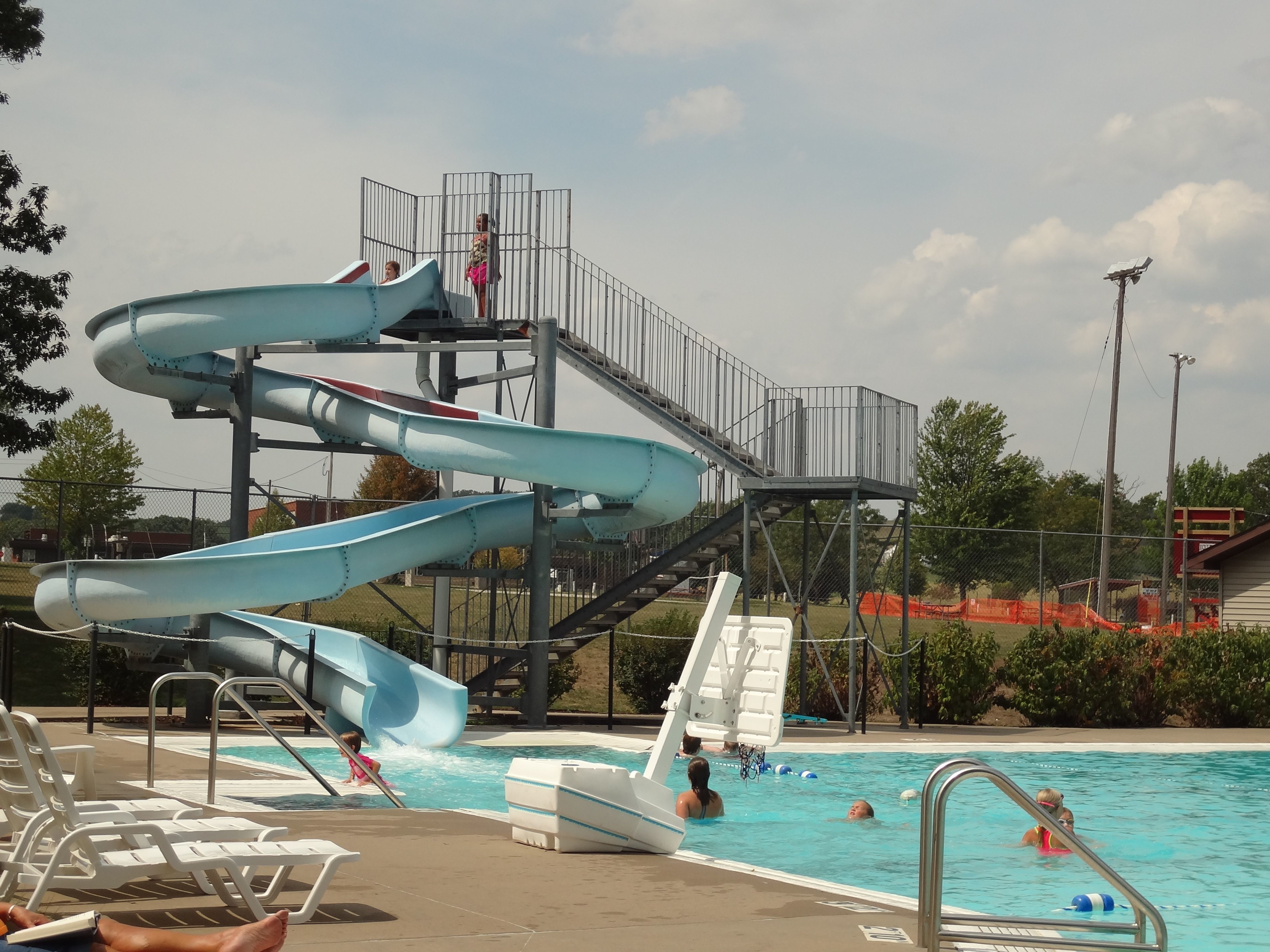 Amusement Kid Water Park Equipment Children Playing Slides Set