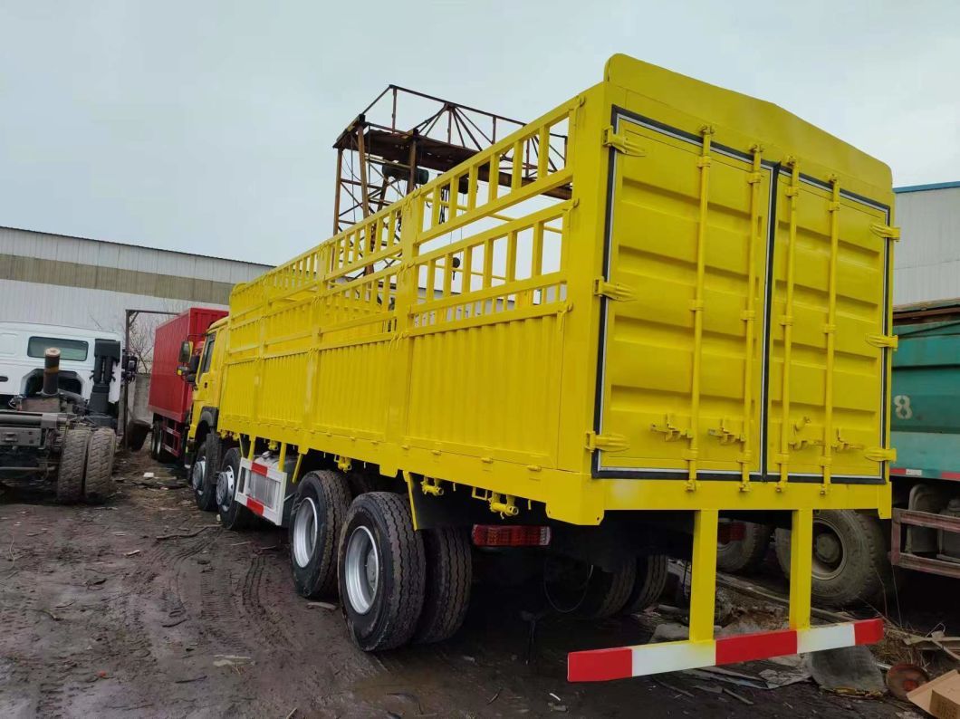 Sinotruck HOWO 6*4 Box Truck Secondhand Truck Yellow Color