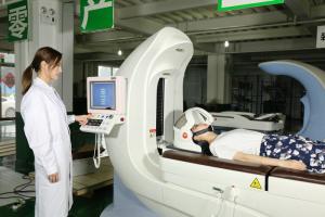 China Non Surgical Spinal Decompression Table High Negative Pressure wholesale