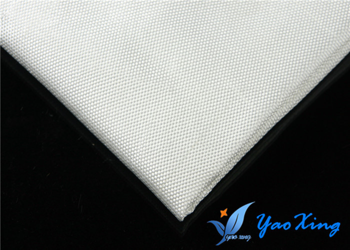 0.8MM Industrial High Temperature Fiberglass Cloth Fire Protection Fiberglass Material For Boats