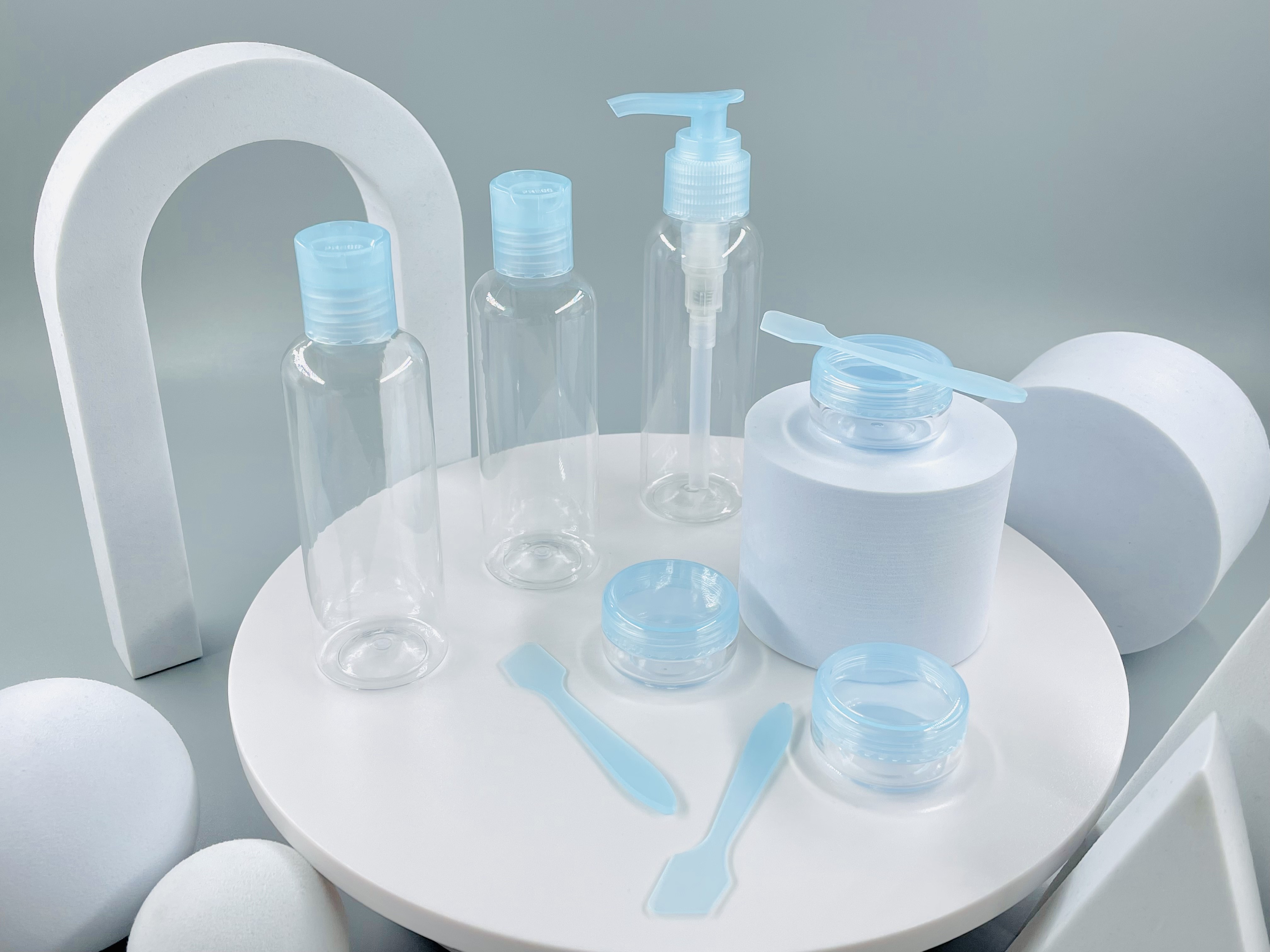 Customized PET Plastic Bottles and Cream Jars Perfect Travel Kit for Skincare Lovers
