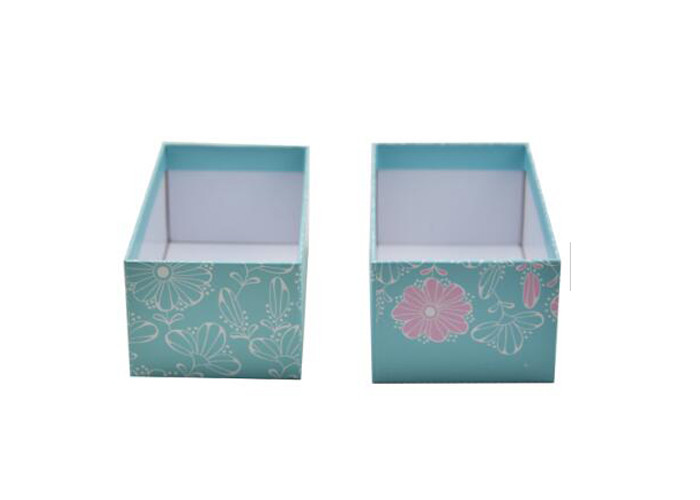 Delicate Custom Printed Gift Boxes Size 18 * 14 * 9cm With Lid And Base Type