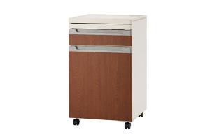 China Smooth Hospital Bedside Cabinet , Movable Medical Bedside Cabinet On Wheels wholesale